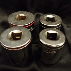 Sockets 4 pieces Kobalt/Husky